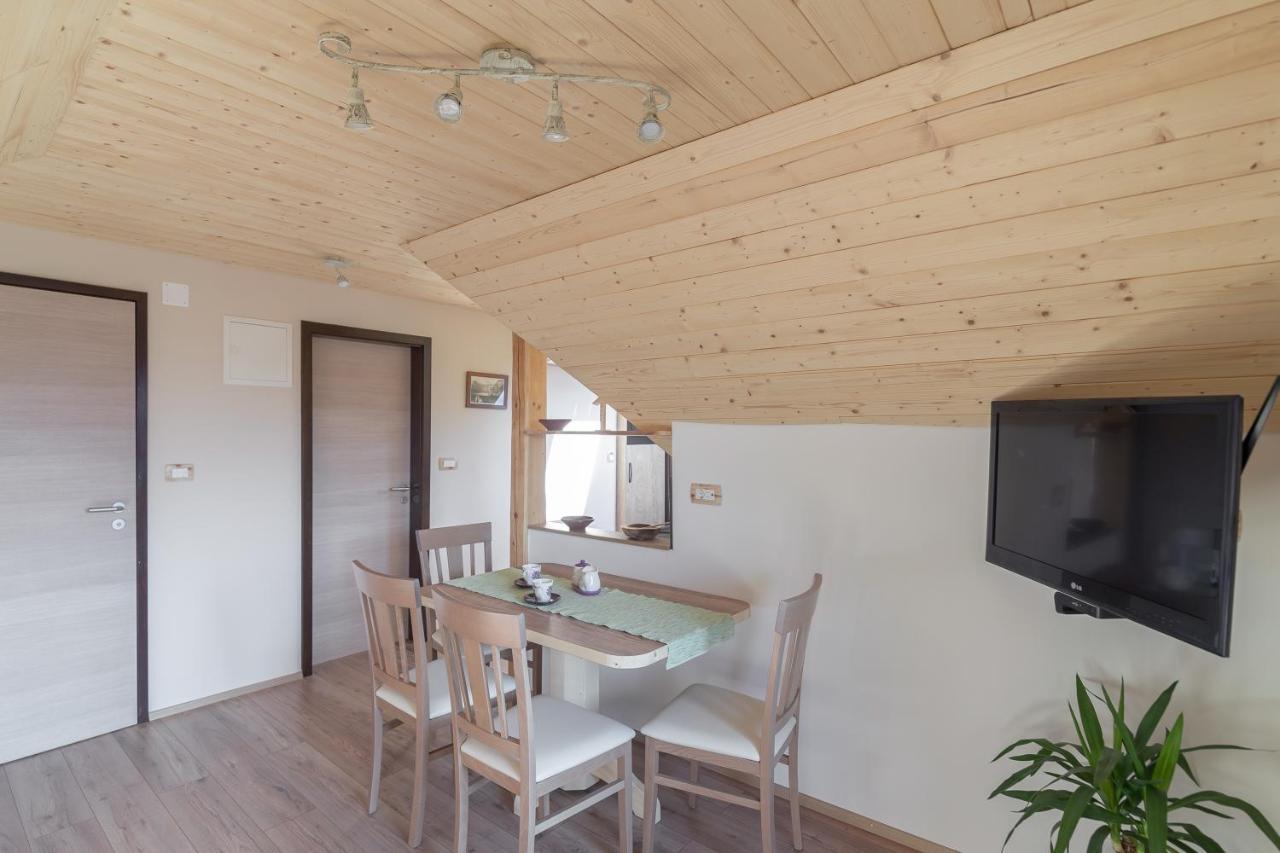 Apartments Katja 보히니 외부 사진